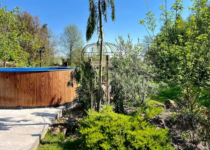 Garden - The Nest *