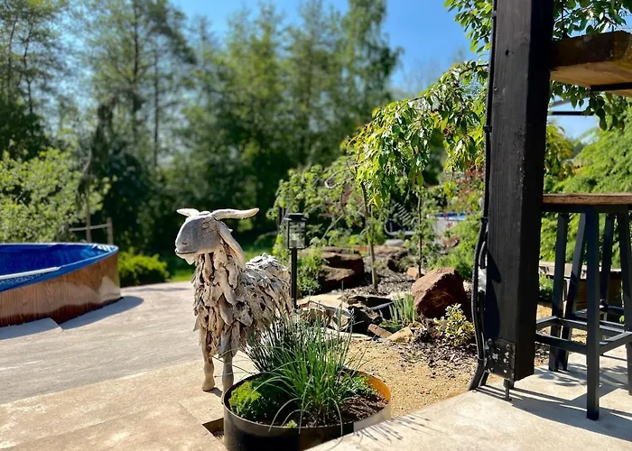 Garden - The Nest *